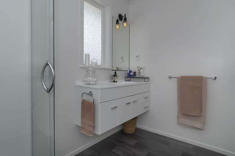 3 Milton Road Otumoetai_12