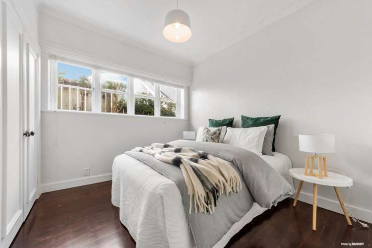 11 Dell Avenue Remuera_16