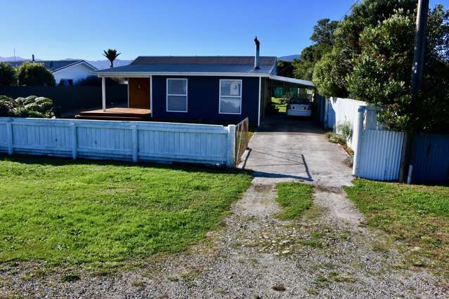 10 Hunter Street Karamea_1