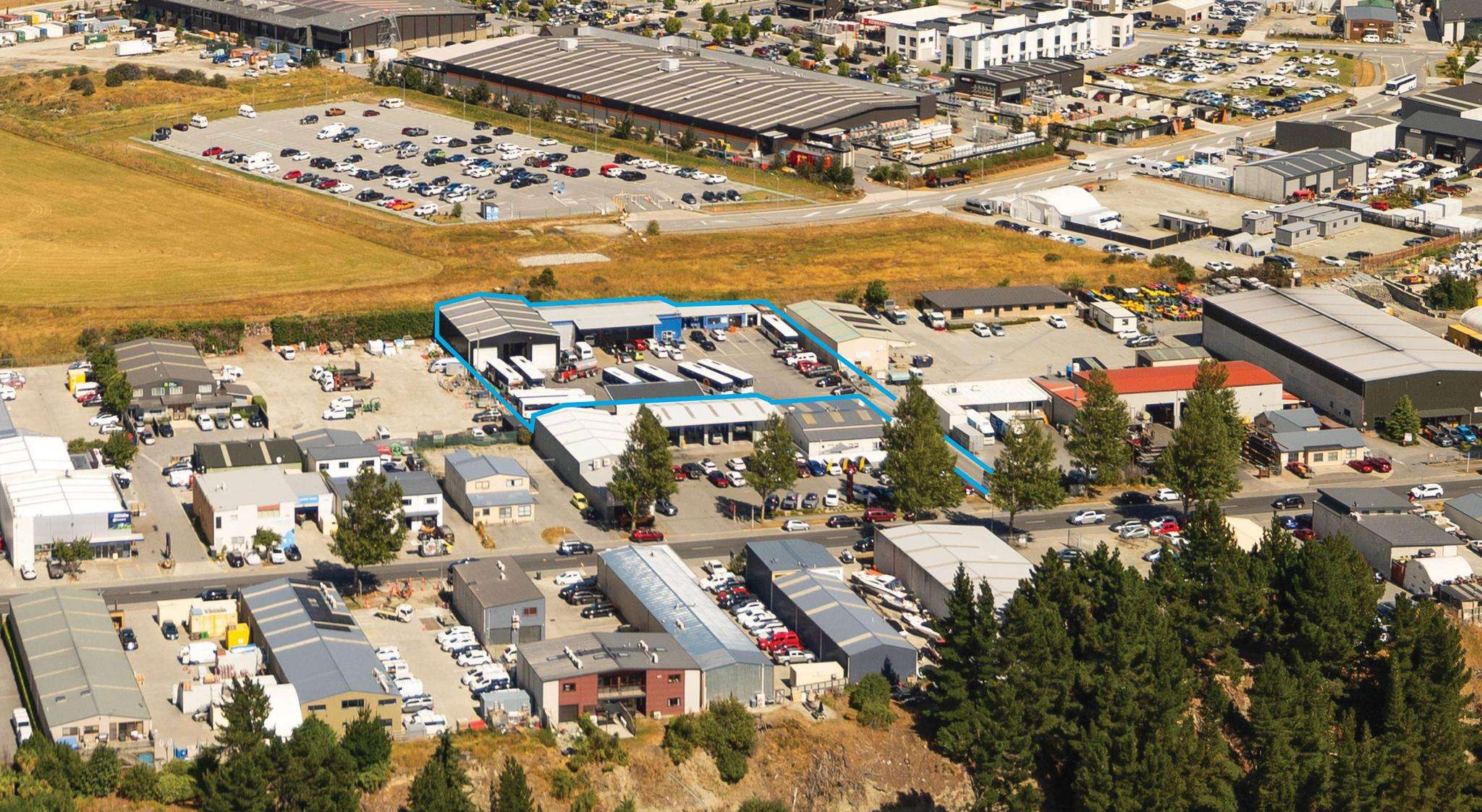 Sizeable industrial holding in Queenstown hub