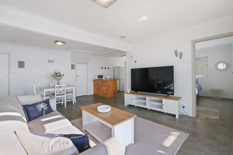 59 Torkar Road Clarks Beach_13