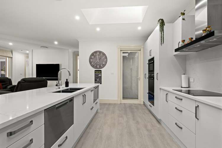 307 Church Road Greenmeadows_9