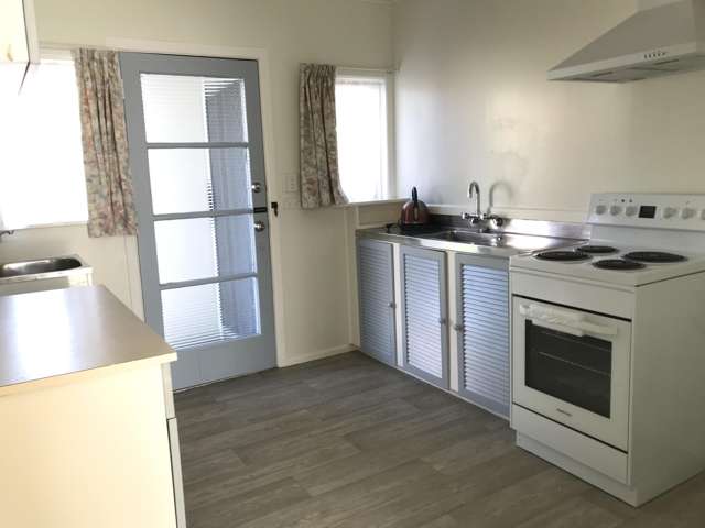 3/8 Trimmer Terrace Papatoetoe_2