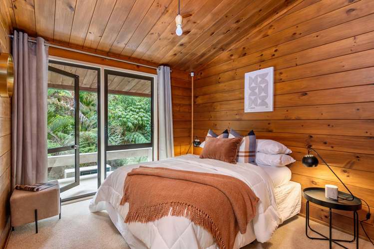 24d Sylvan Valley Avenue Titirangi_11