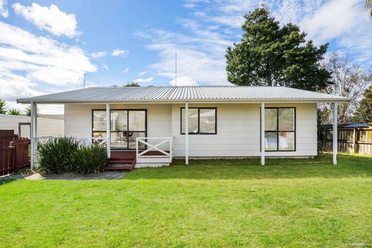 2/90 Shifnal Drive_1