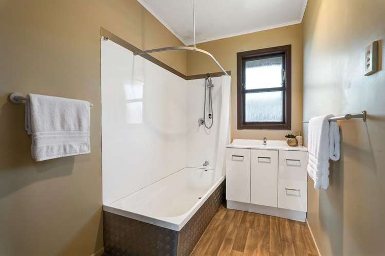 10 York Street Eltham_14