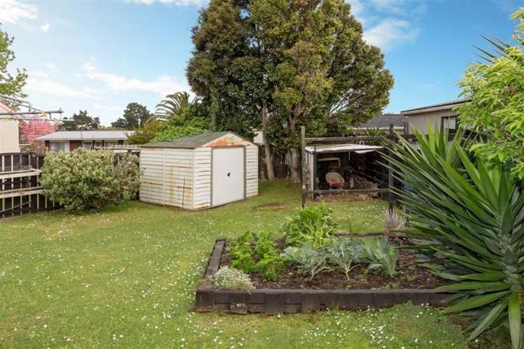 32 Tupaki Place Pakuranga Heights_14