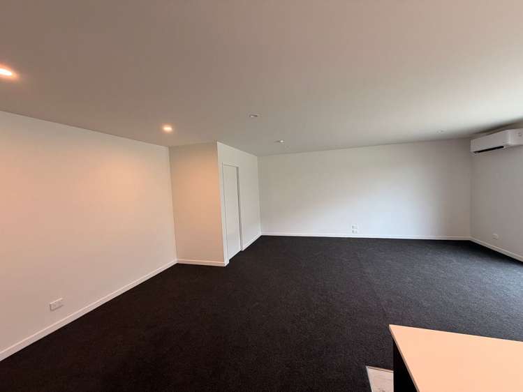 12 Vercoe Street Elgin_5