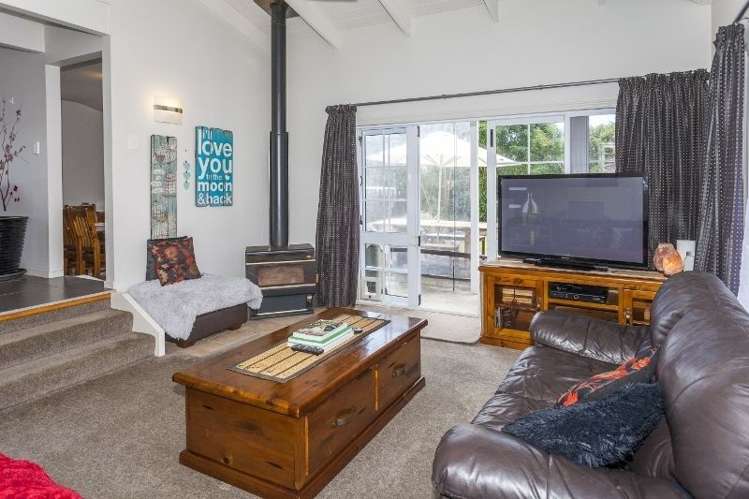 104 Waverley Place Whangamata_7