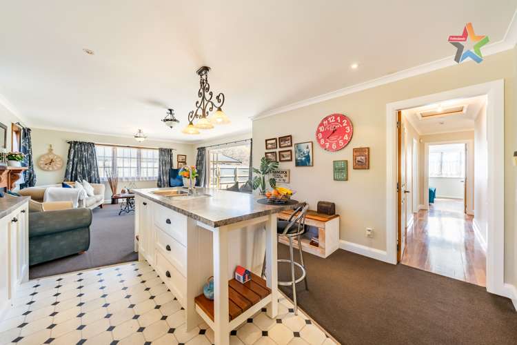 25 Gibbs Crescent Wainuiomata_5