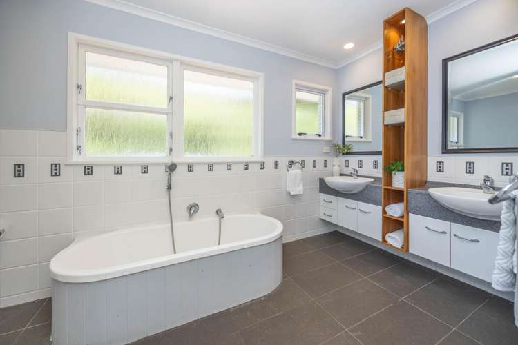 61 Awatere Avenue Beerescourt_19