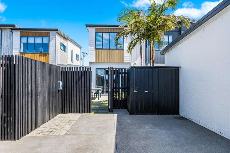 4/7 Scott Road Hobsonville_3