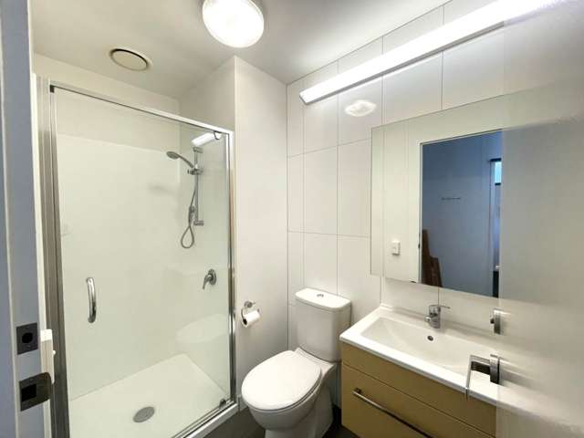 1109/17 Putney Way Manukau_4