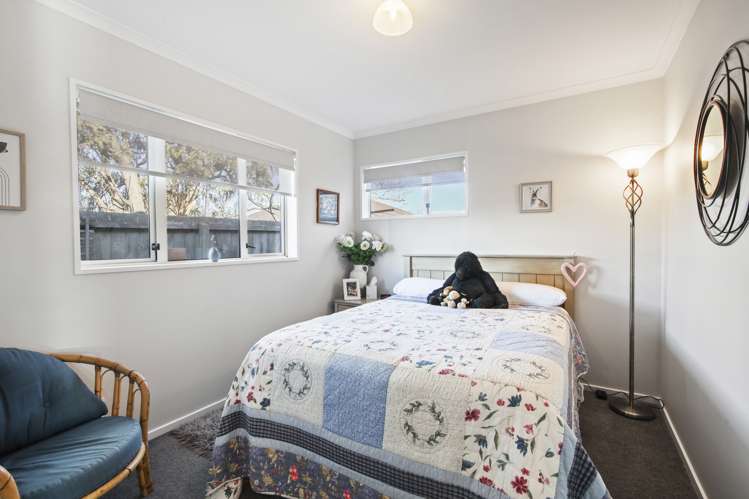 2/12 Giles Place Shirley_9