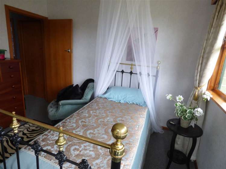 69 Gormack Street Balclutha_16