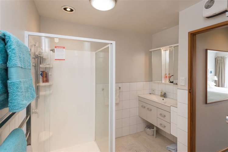 7 Ilkley Place Ilam_11