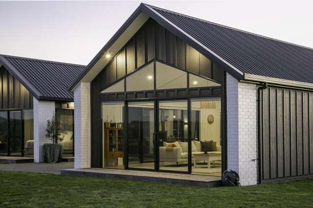 2/899 Maungatautari Road 2790_4