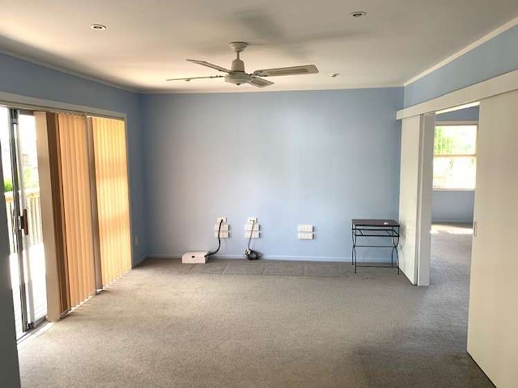 25 Tamahere Drive Glenfield_17