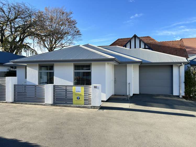 88 Burnett Street_0