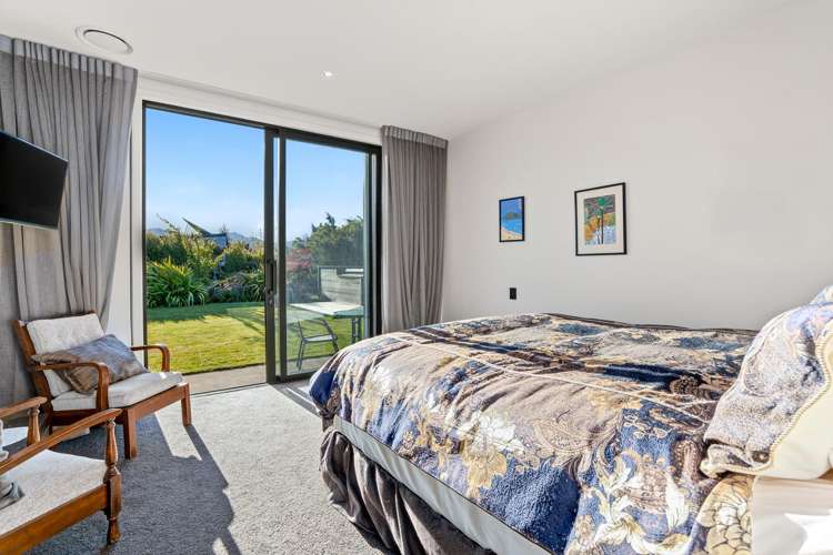 63 Infinity Drive Wanaka_11