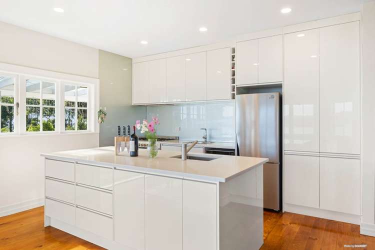 82 Wattle Bay Road Manukau Heads_8