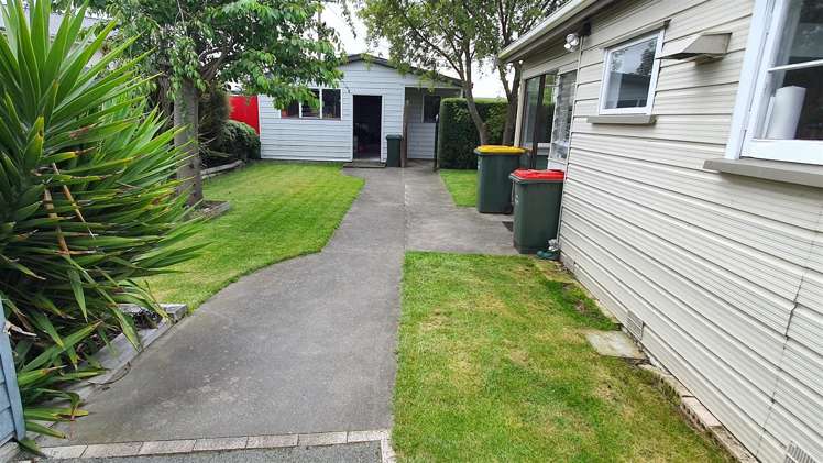 1 Edward Street Waimate_12