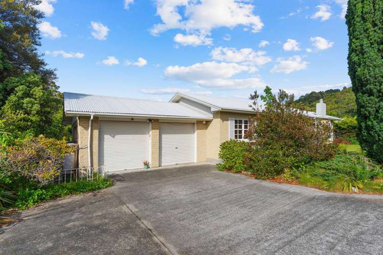 1 Skipage Grove Featherston_15