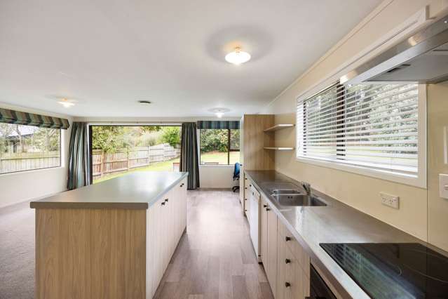 7 Eliot Place Leamington_2