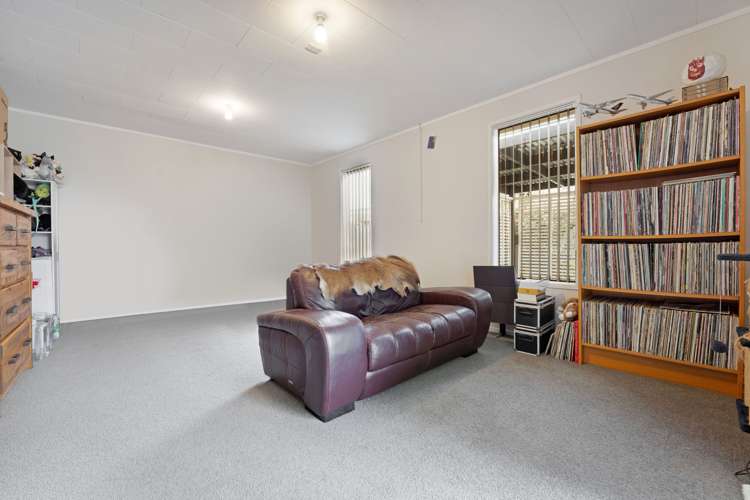 14 Gibbons Road Manurewa_14