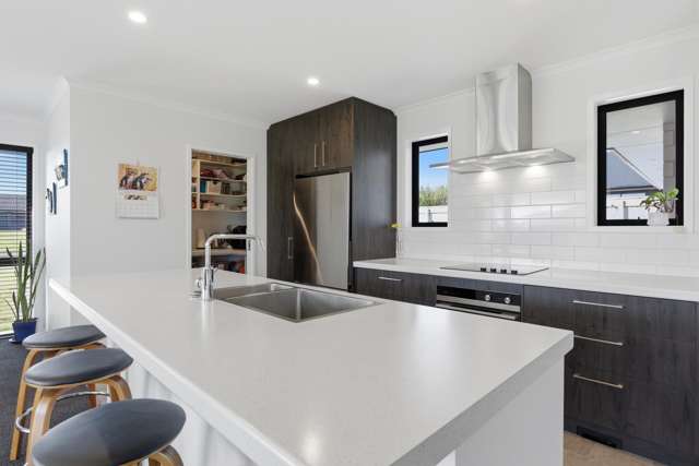 31 Honeyfield Drive Whalers Gate_4