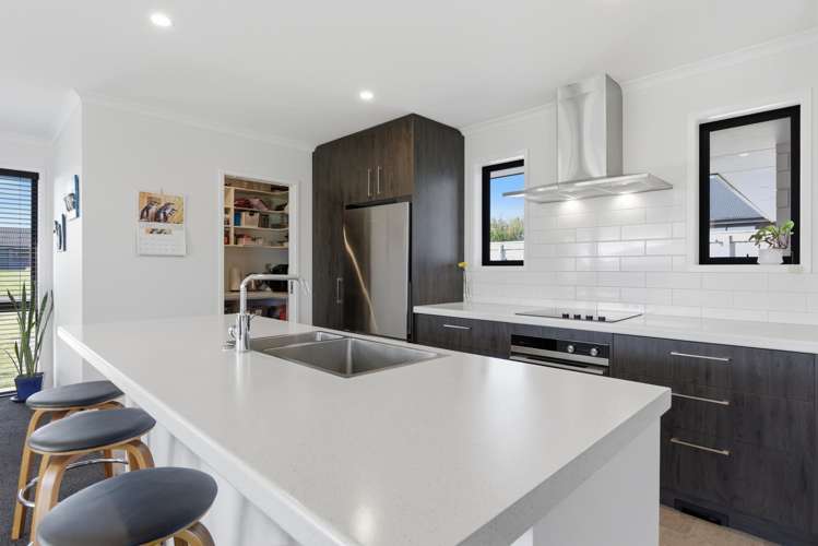 31 Honeyfield Drive Whalers Gate_3