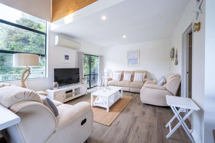 79 Tikao Bay Road Wainui_7