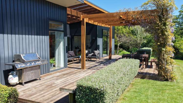 157 Stringer Road Redwood Valley_18