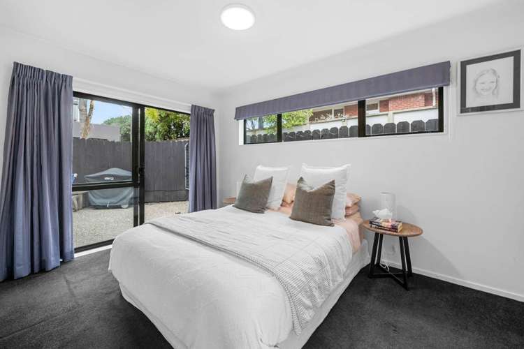 42 Merani Street Narrow Neck_22