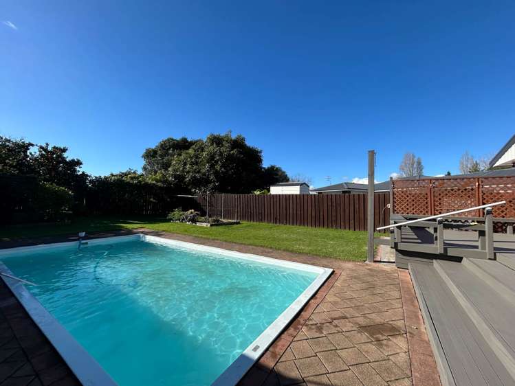 57 Emmett Street Greerton_16