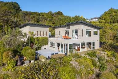 26 Whakamoenga Point_2