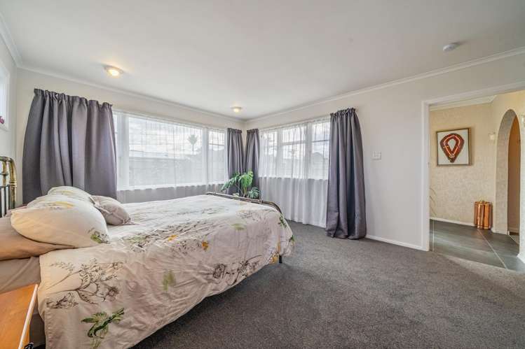204 Waiwhetu Road Waterloo_13