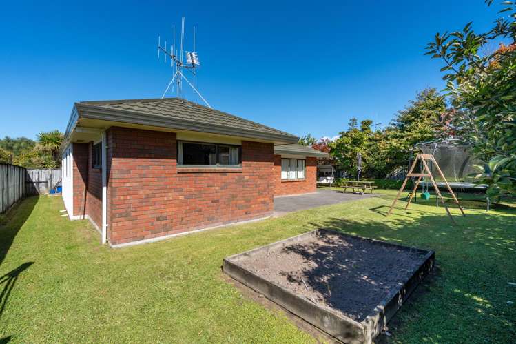 54 Diomede Glade Flagstaff_13