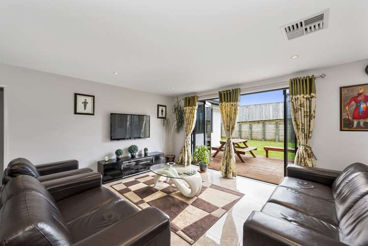 35 Heathfield Avenue Huntington_8