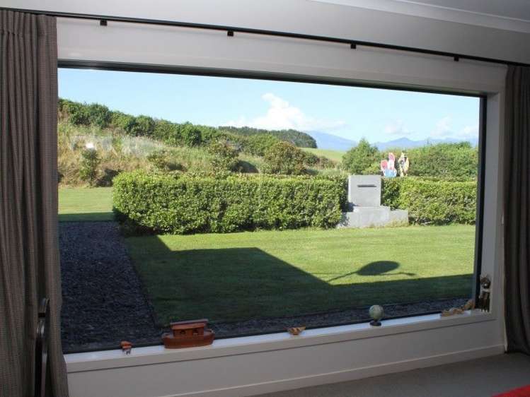 1355 Mountain Road Inglewood_11