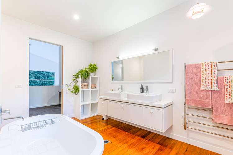16a Renata Crescent Te Atatu Peninsula_16