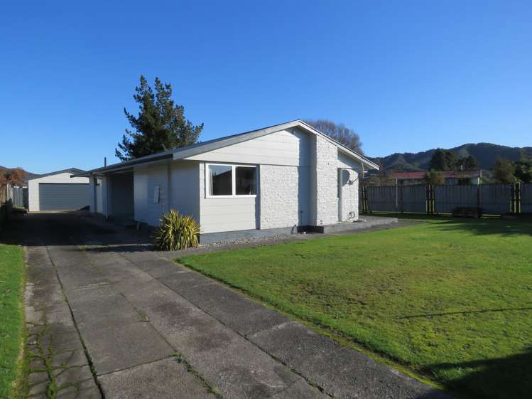 3 Conlon Street Reefton_24