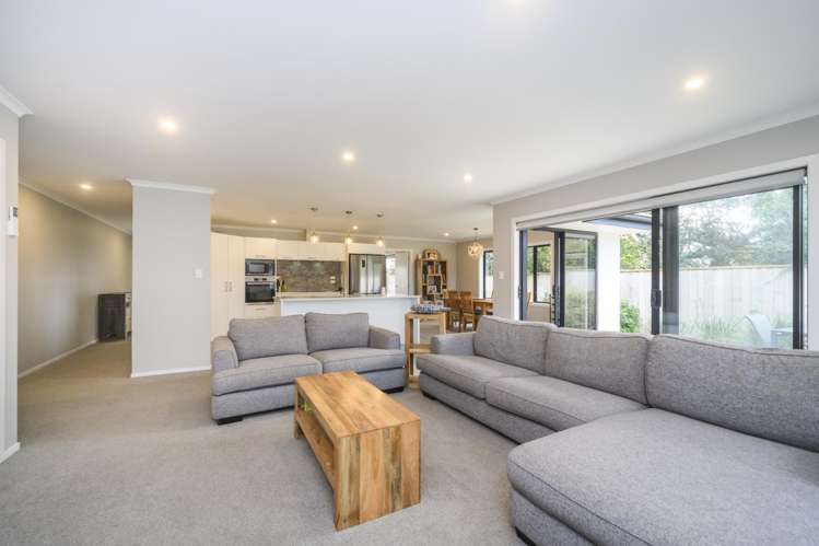 96 Pharazyn Street Feilding_12