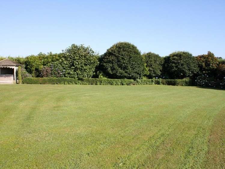 1355 Mountain Road Inglewood_32