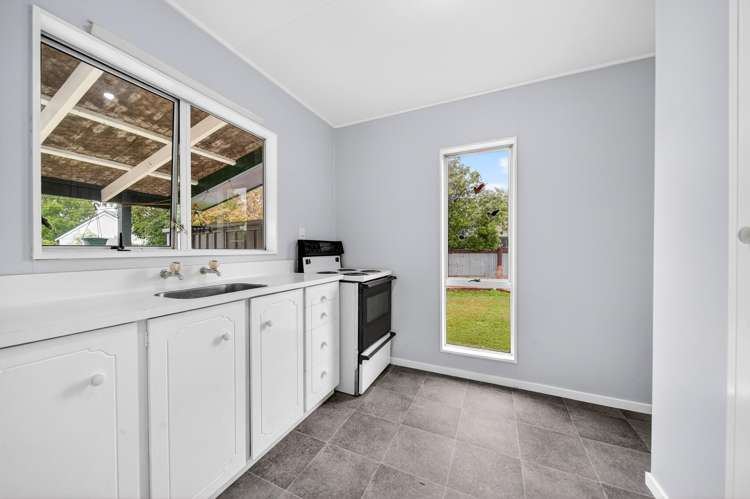 5A Tasman Crescent Carterton_4