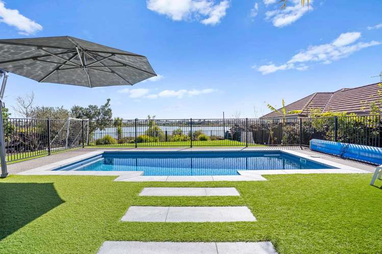 43 Aberdeen Crescent Wattle Downs_12