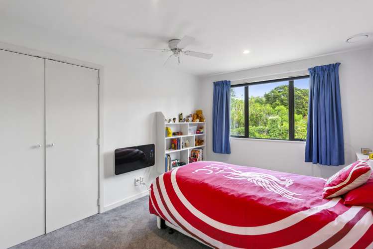 34 Renown Road Raumati South_15