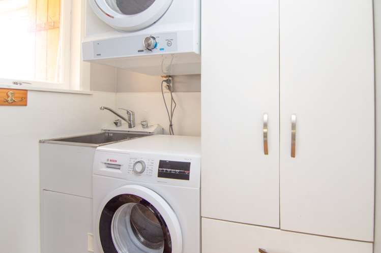 10 Piper Place Roslyn_12