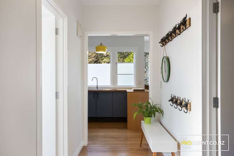 15 Western Road Laingholm_15