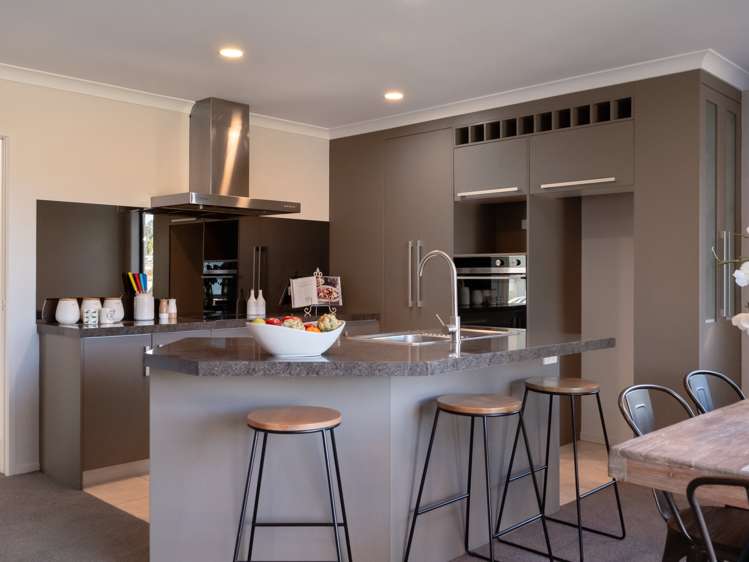 31 Paradise Place Matua_7